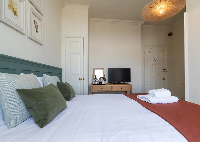 Cliftonville Hotel