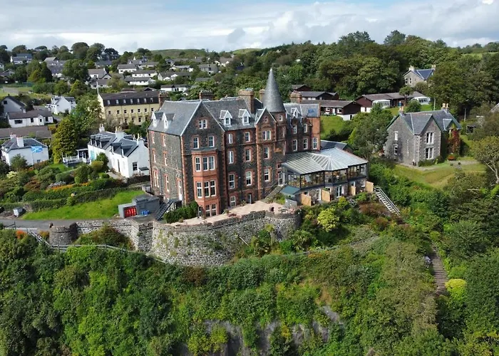 Western Isles Hotel