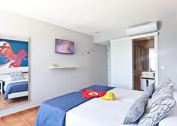 Ryans La Marina (Adults Only)