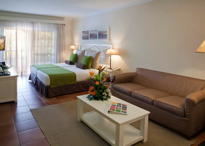 Hotel Jardín Tecina
