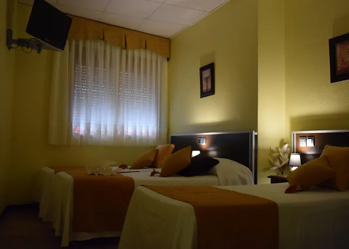 Hotel Complutense