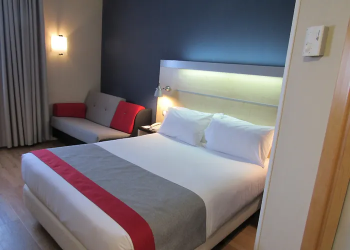 Holiday Inn Express Barcelona - Montmelo By Ihg