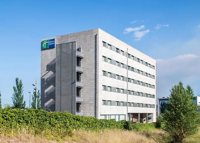Holiday Inn Express Sant Cugat By Ihg