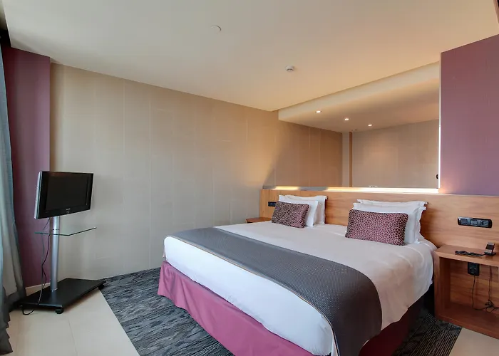 Hotel Badalona Tower