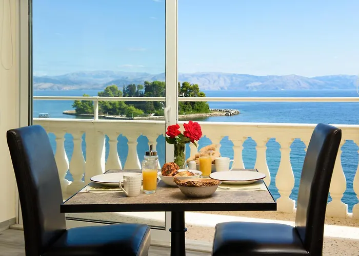 Pontikonisi Hotel & Suites-Adults Only Perama 