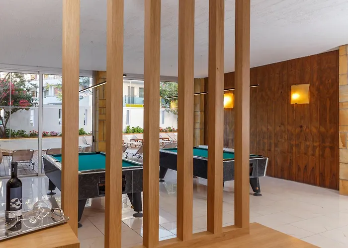 Athena Hotel