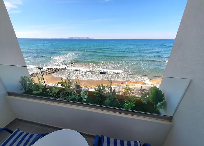 Sunset Beach Hotel