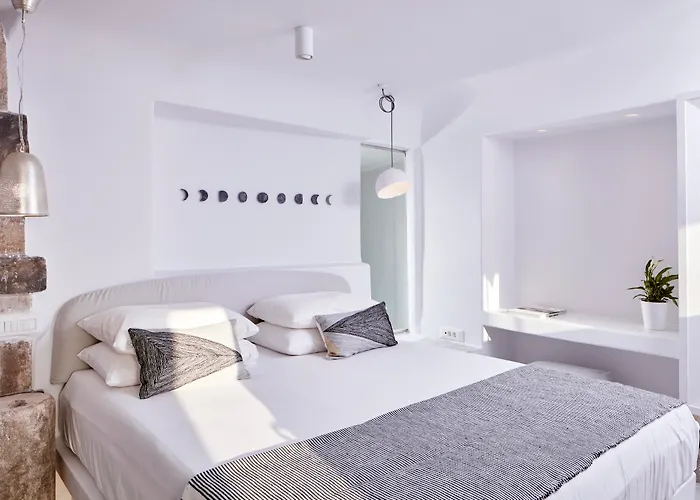 Cosmopolitan Suites - Small Luxury Hotels Of The World
