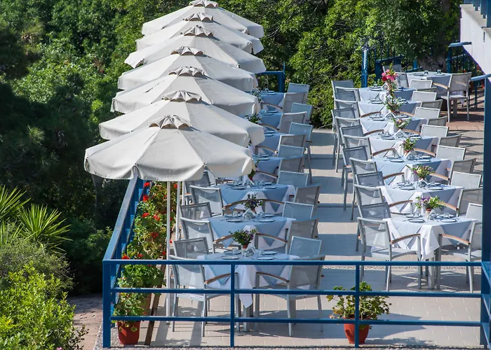 Hotel Delfinia