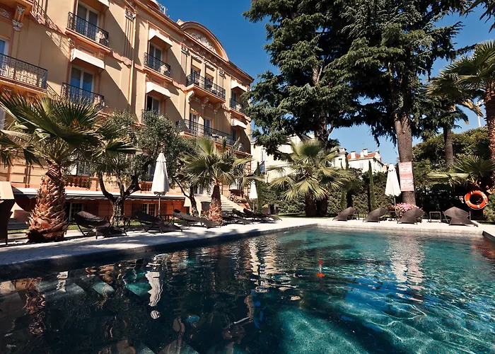 GOLDEN TULIP CANNES HOTEL de PARIS