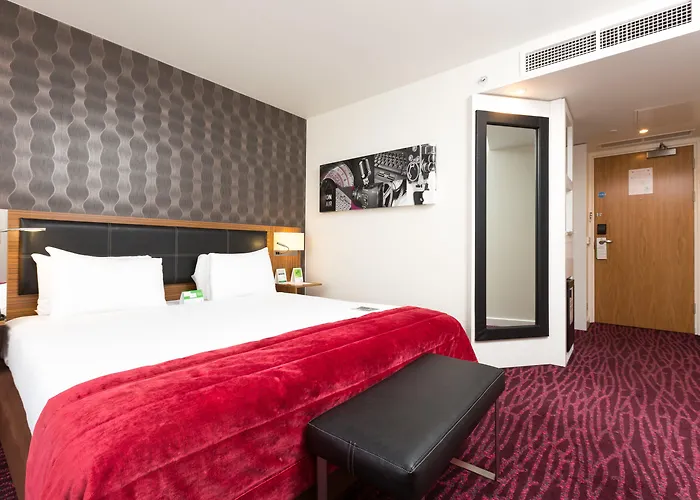 Holiday Inn Manchester-Mediacityuk By Ihg