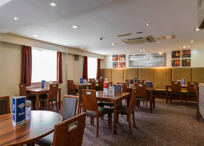 Holiday Inn Express London Gatwick Crawley, An Ihg Hotel