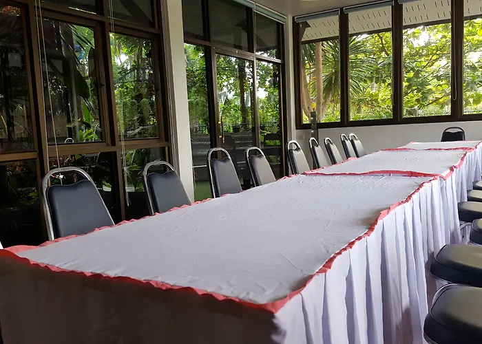 First And Frang Hotel - Koh Phangan