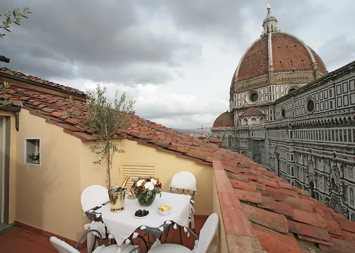 Palazzo Gamba Apartments al Duomo Firenze