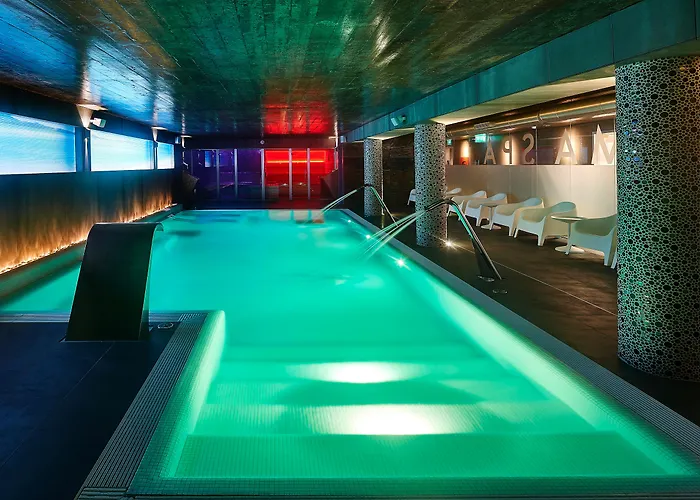 Alcazar Hotel&SPA
