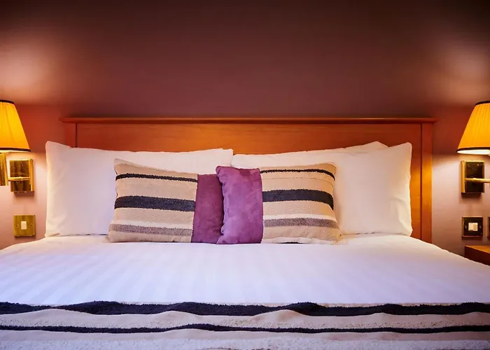 Stirling Court Hotel
