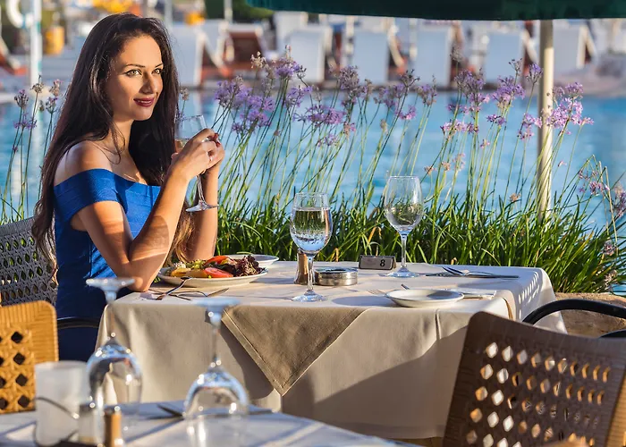 Pavlo Napa Beach Hotel