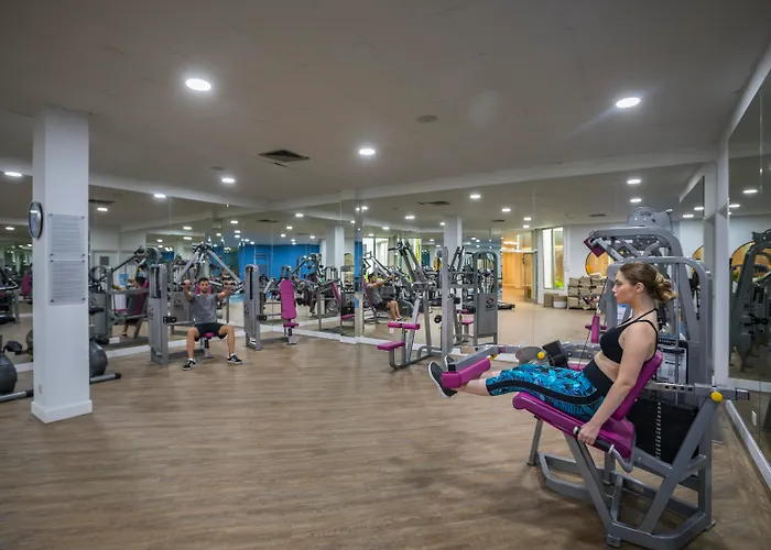 Leonardo Plaza Cypria Maris Beach Hotel & Spa (Adults Only)