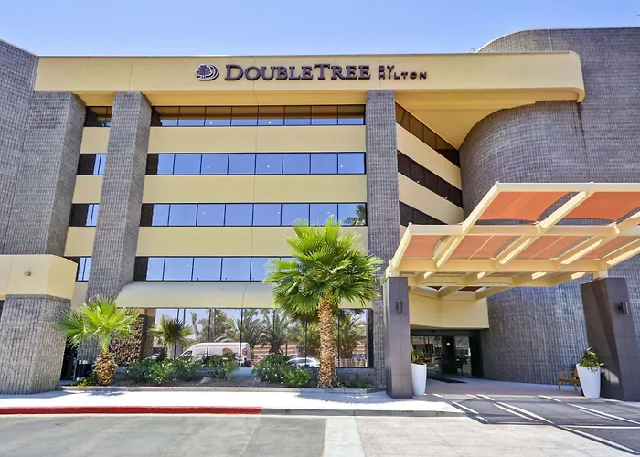 Doubletree By Hilton Phoenix North