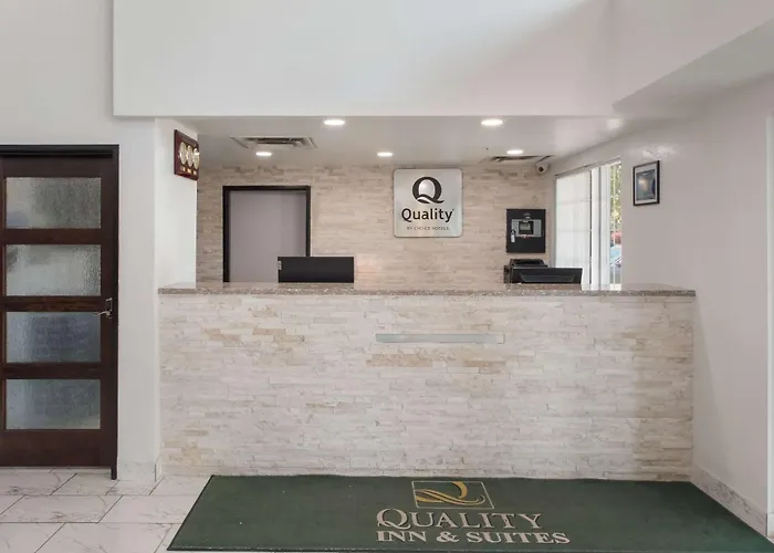 Quality Inn & Suites Salt Lake City Airport West