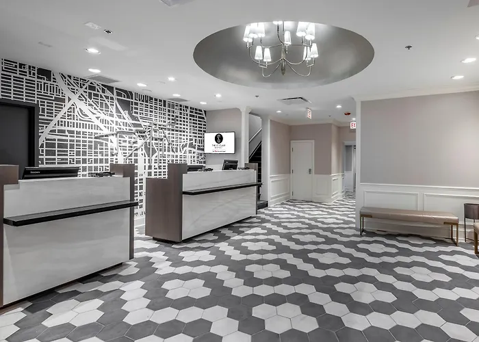Hotel Saint Clair - Magnificent Mile