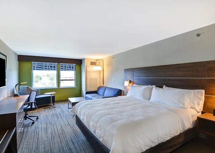 Holiday Inn Express Boston By Ihg