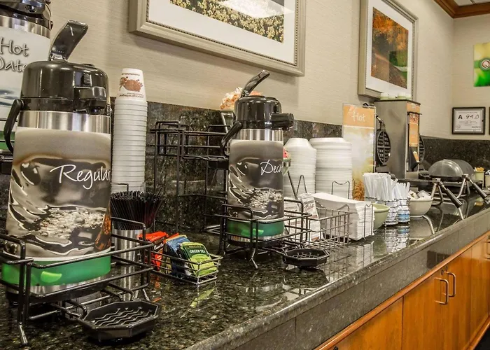 Quality Inn & Suites Biltmore East
