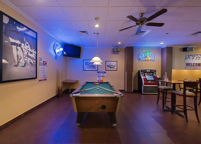 Greentree Hotel Phoenix West