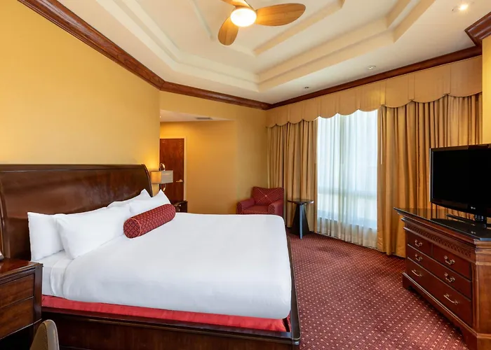 Wyndham Grand Oklahoma City Downtown