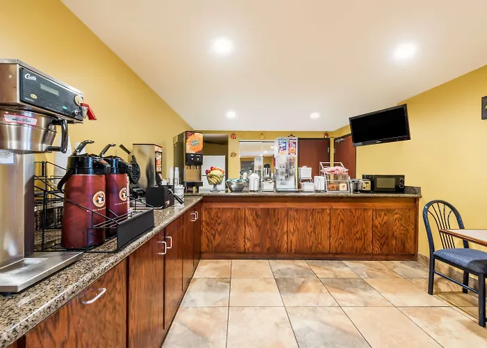 Super 8 By Wyndham Fort Worth North