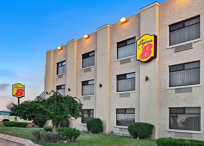 Hotel Super 8 By Wyndham Jamaica North Conduit Nueva York
