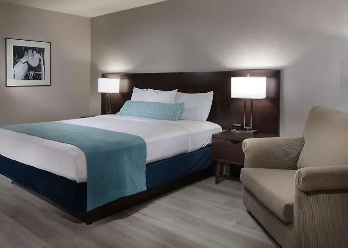 Safari Inn Burbank-Universal, A Coast Hotel
