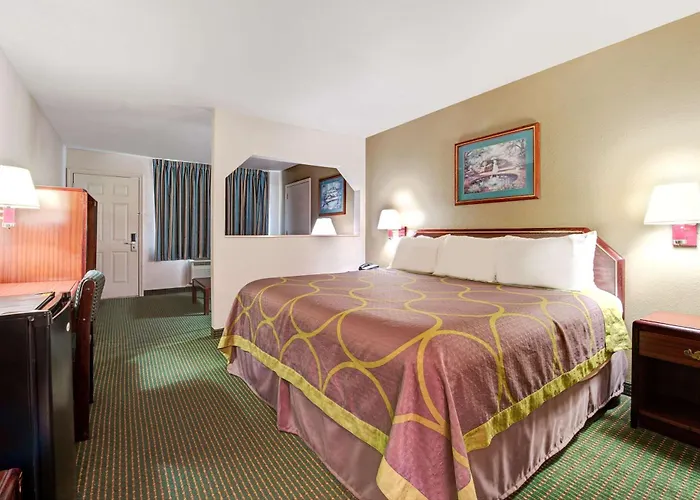 Super 8 By Wyndham Richardson Dallas
