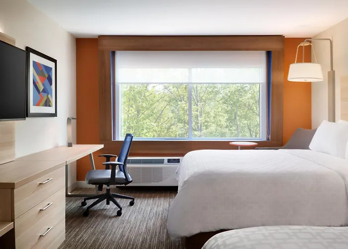 Holiday Inn Express - Canton By Ihg