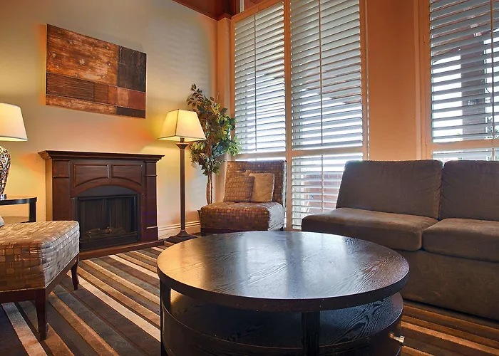 Best Western Valencia Inn