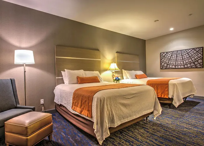Best Western Plus Media Center Inn & Suites