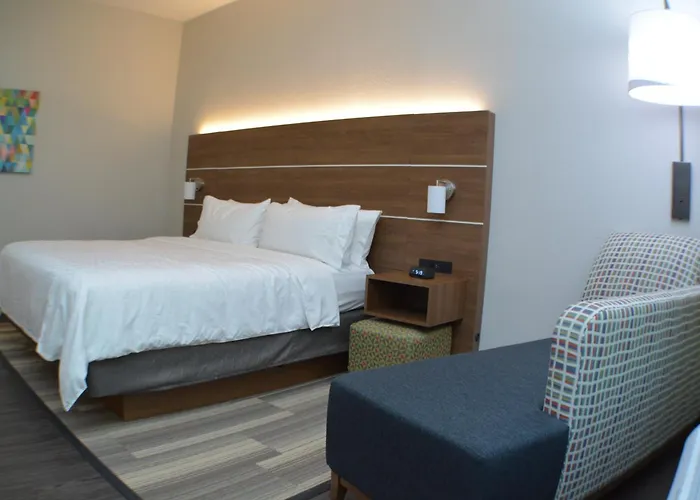 Holiday Inn Express Seguin By Ihg