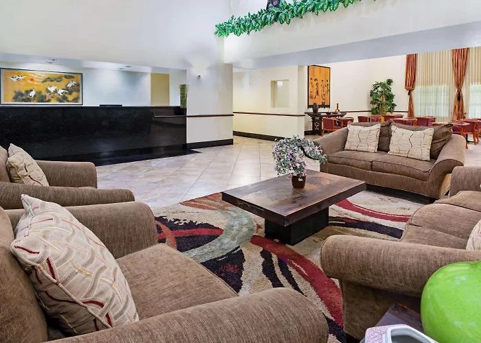 La Quinta By Wyndham Ft. Pierce