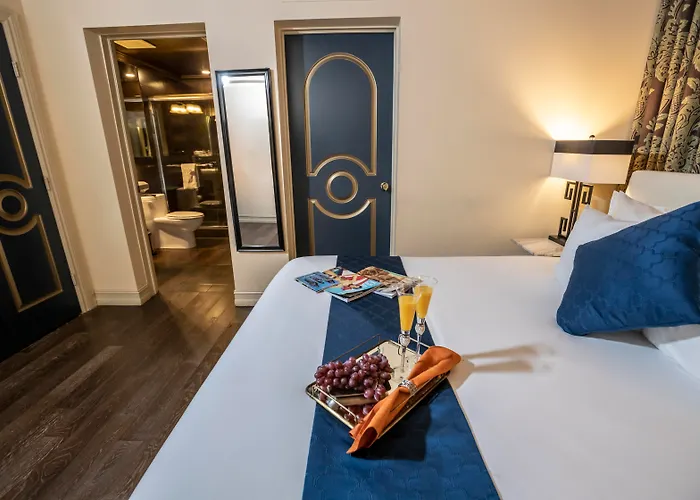 Riviera Suites Miami Beach