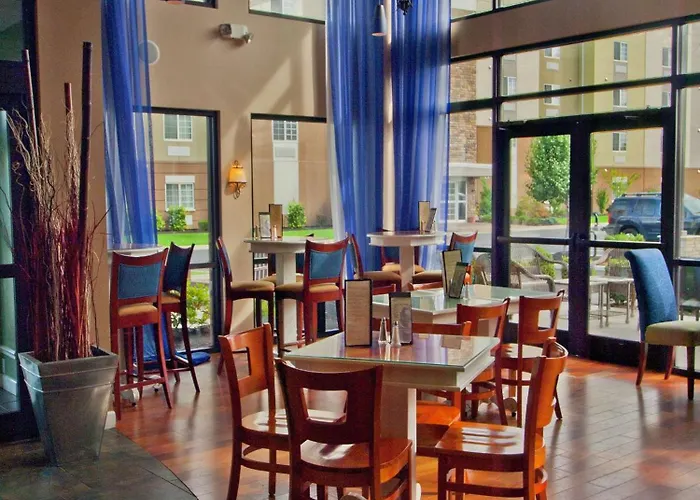 Doubletree By Hilton Buffalo-Amherst
