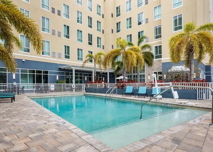 Staybridge Suites St. Petersburg Fl By Ihg