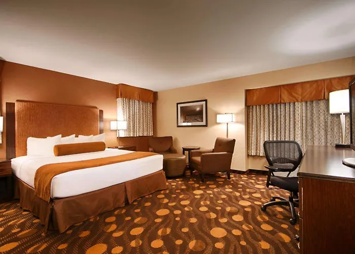 Best Western Plus Suites Hotel Coronado Island