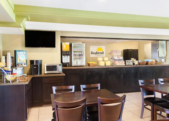 Days Inn By Wyndham San Jose Airport Milpitas