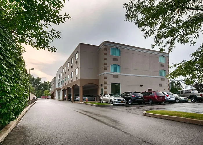 Best Western Airport Inn & Suites Cleveland