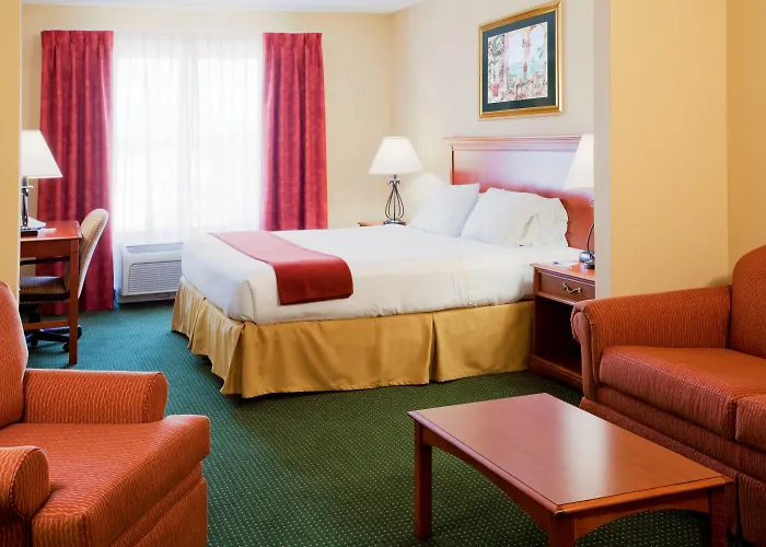 Holiday Inn Express Hotel & Suites Brooksville West, An Ihg Hotel