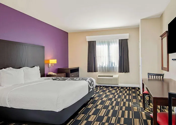The Hotel Oceanside