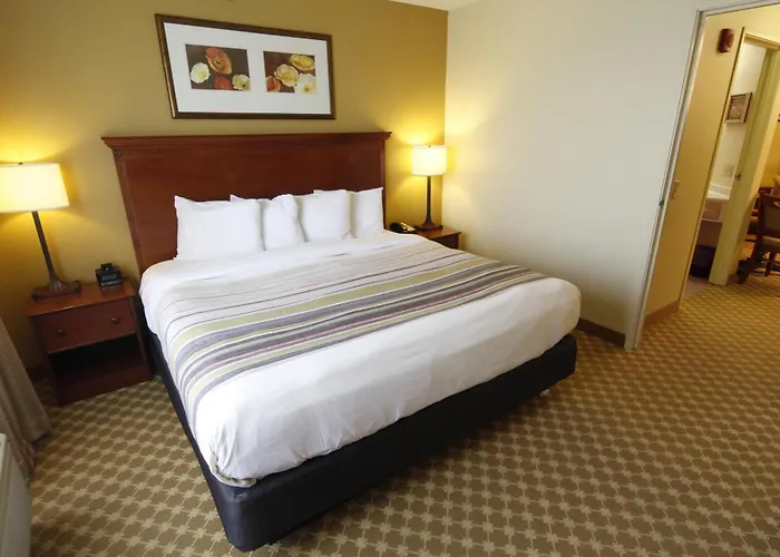 Country Inn & Suites By Radisson, Crystal Lake, Il