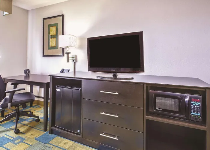 La Quinta Inn By Wyndham Toledo Perrysburg