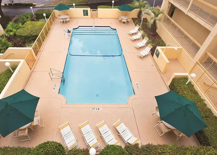 Days Inn By Wyndham Gainesville Florida