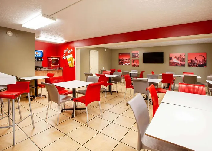 Super 8 By Wyndham Sandusky